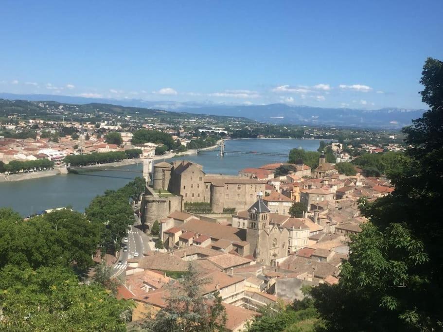 Les Coteaux De Mahe Leilighet Tournon-sur-Rhone Eksteriør bilde